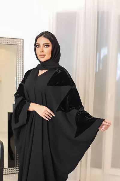 Crepe Abaya with velvet IB193